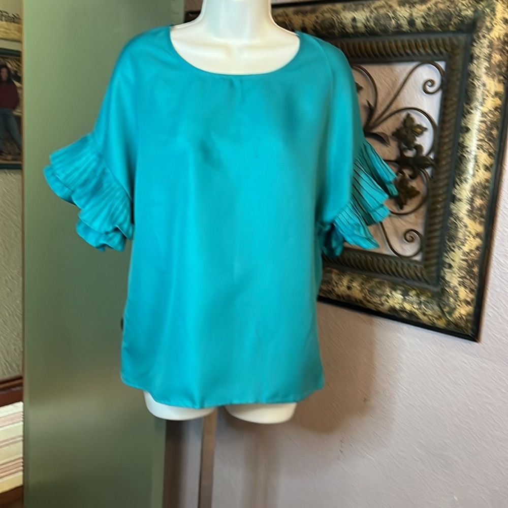 K. Jordan Turquoise Blouse -statement ruffled Sleeve  Sz M